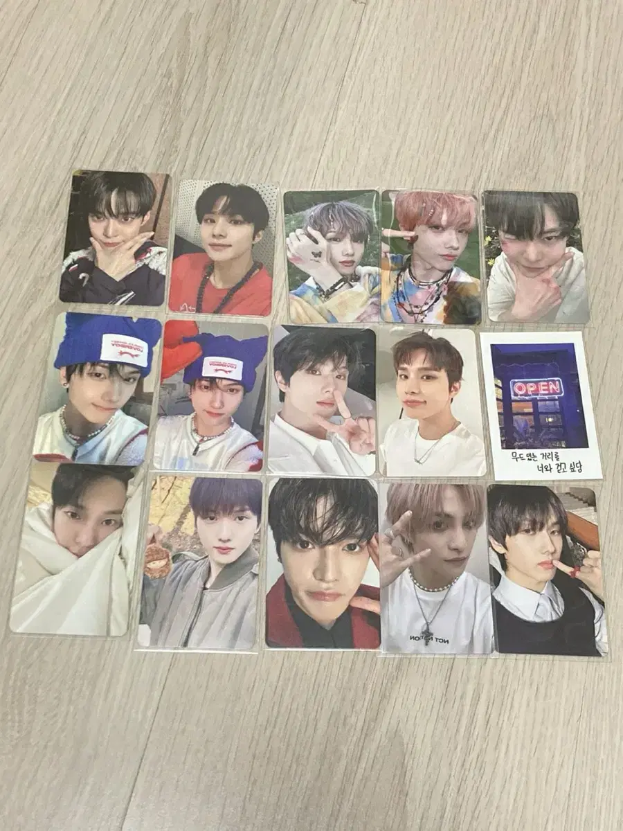 Bestie Healthfu Smoothies jisung Parfums jungwoo Factcheck doyoung Photocards