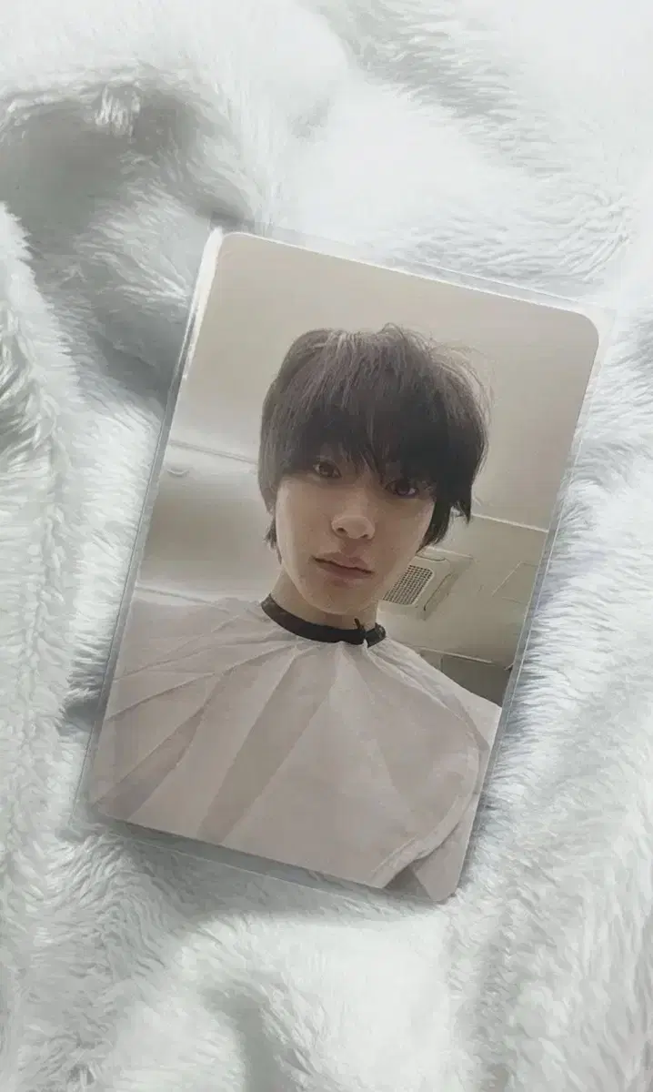 Beauty salon chanyoung photocard WTS