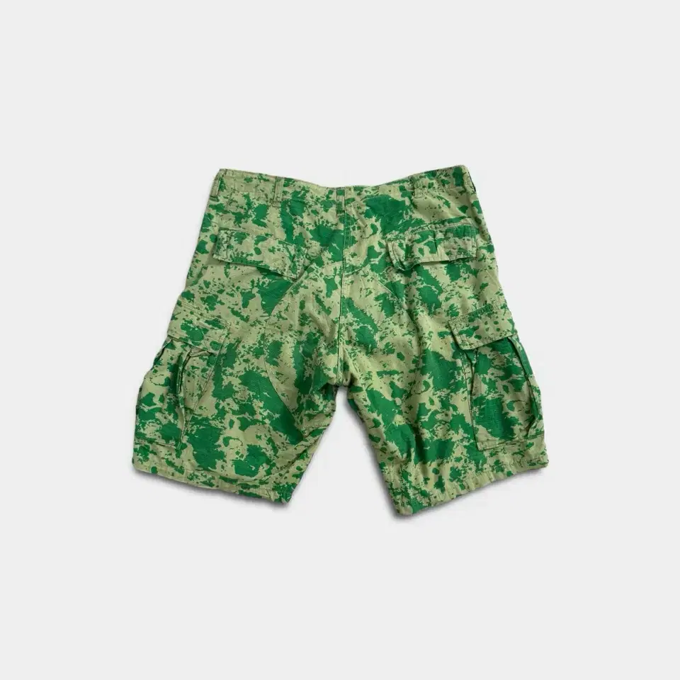 vintage camo cargo shorts