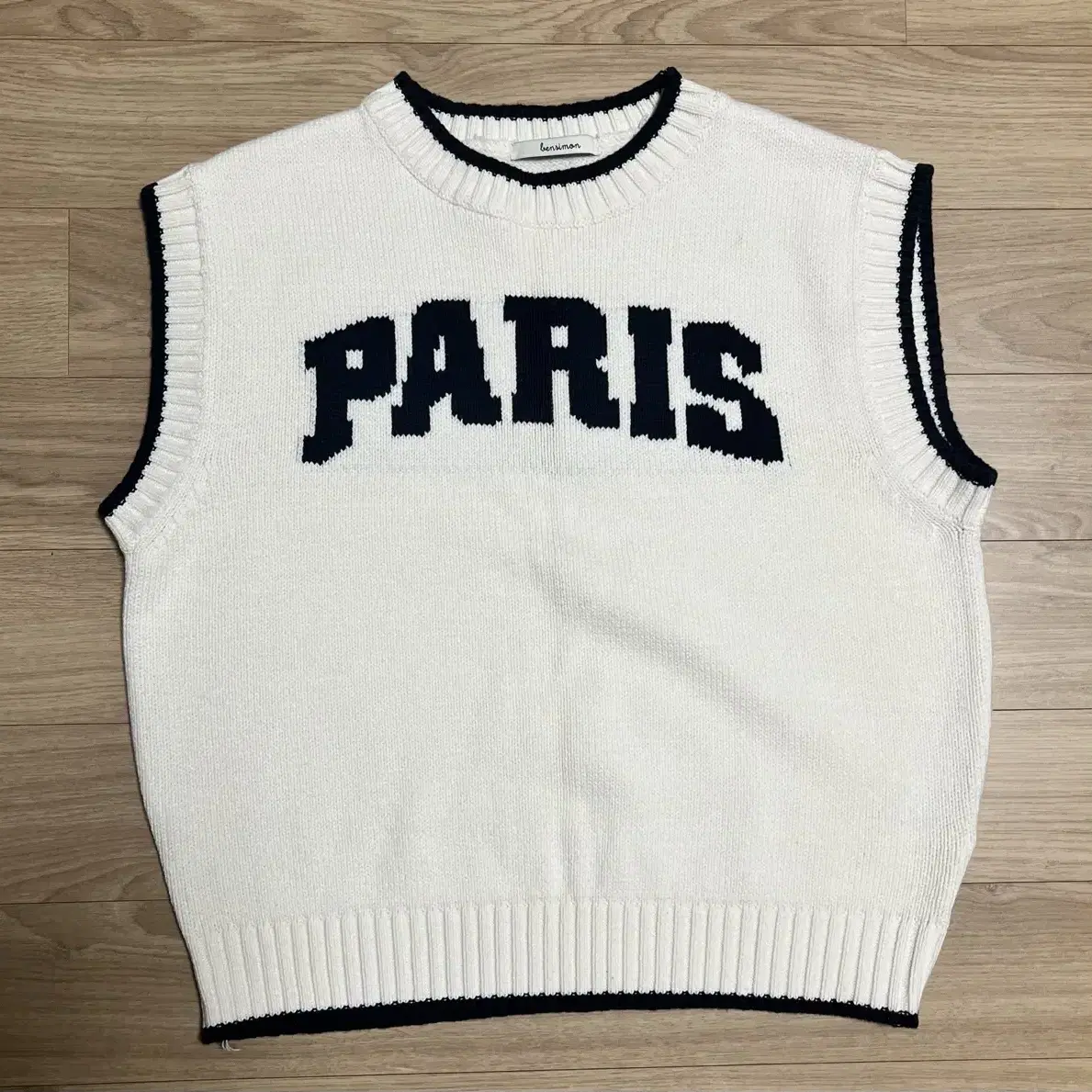 [택포] 벤시몽 - PARIS LOGO VEST 아이보리