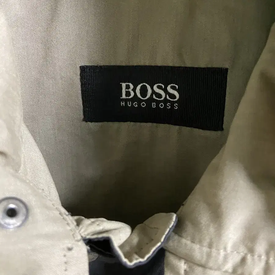 HUGO BOSS 휴고 보스 헌팅자켓 105~110 사이즈 야상 점퍼