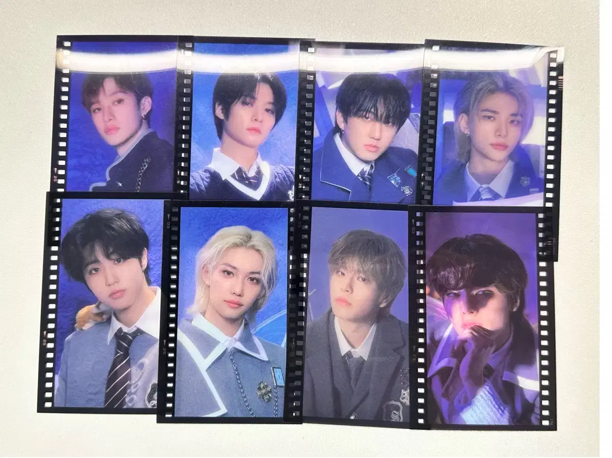 SKZ Magic School Busan pop up md Camera Film photocard WTS