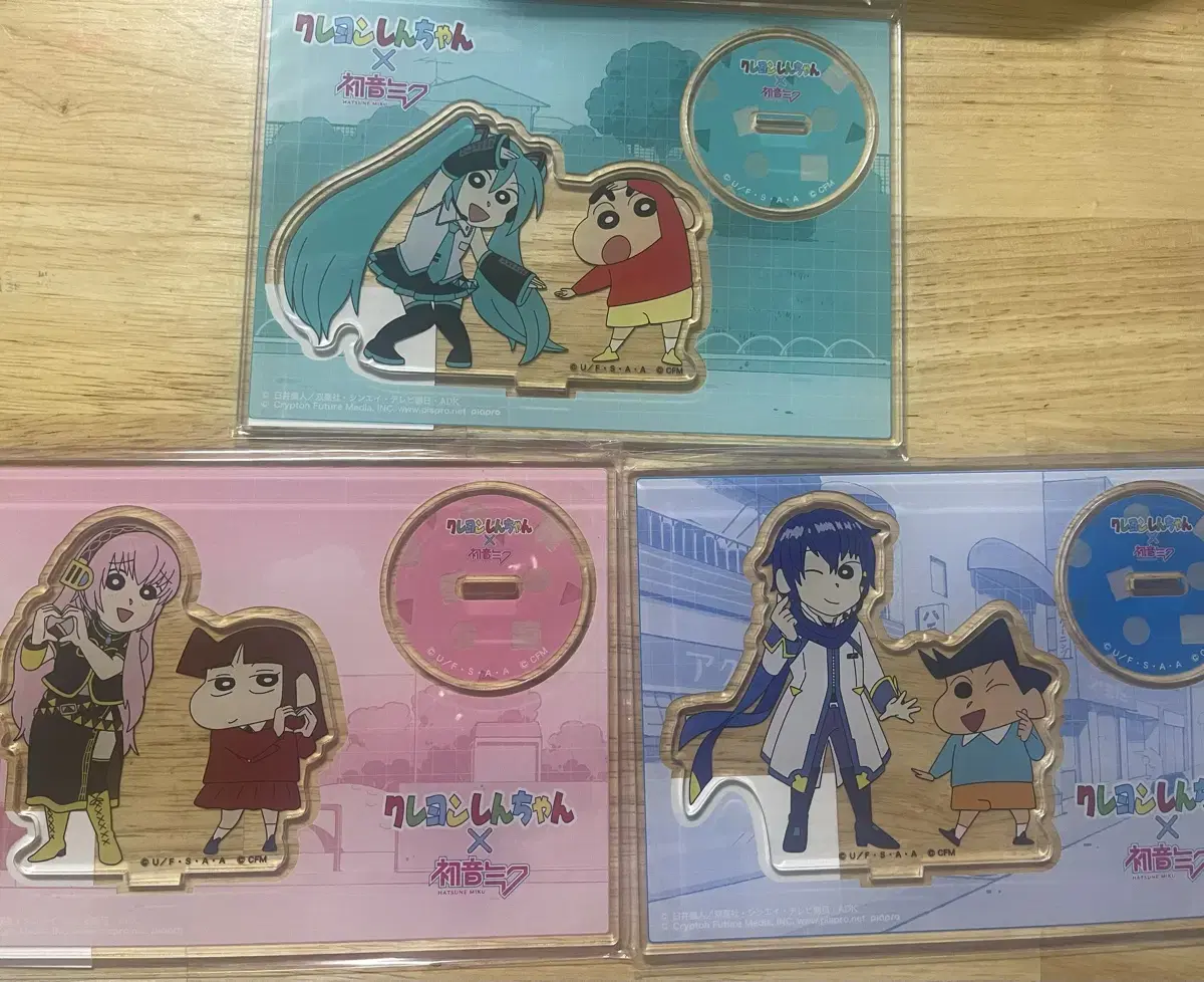 Hatsune Miku x Changu Collaboration acrylic Luke Kaito suzy withdrawn