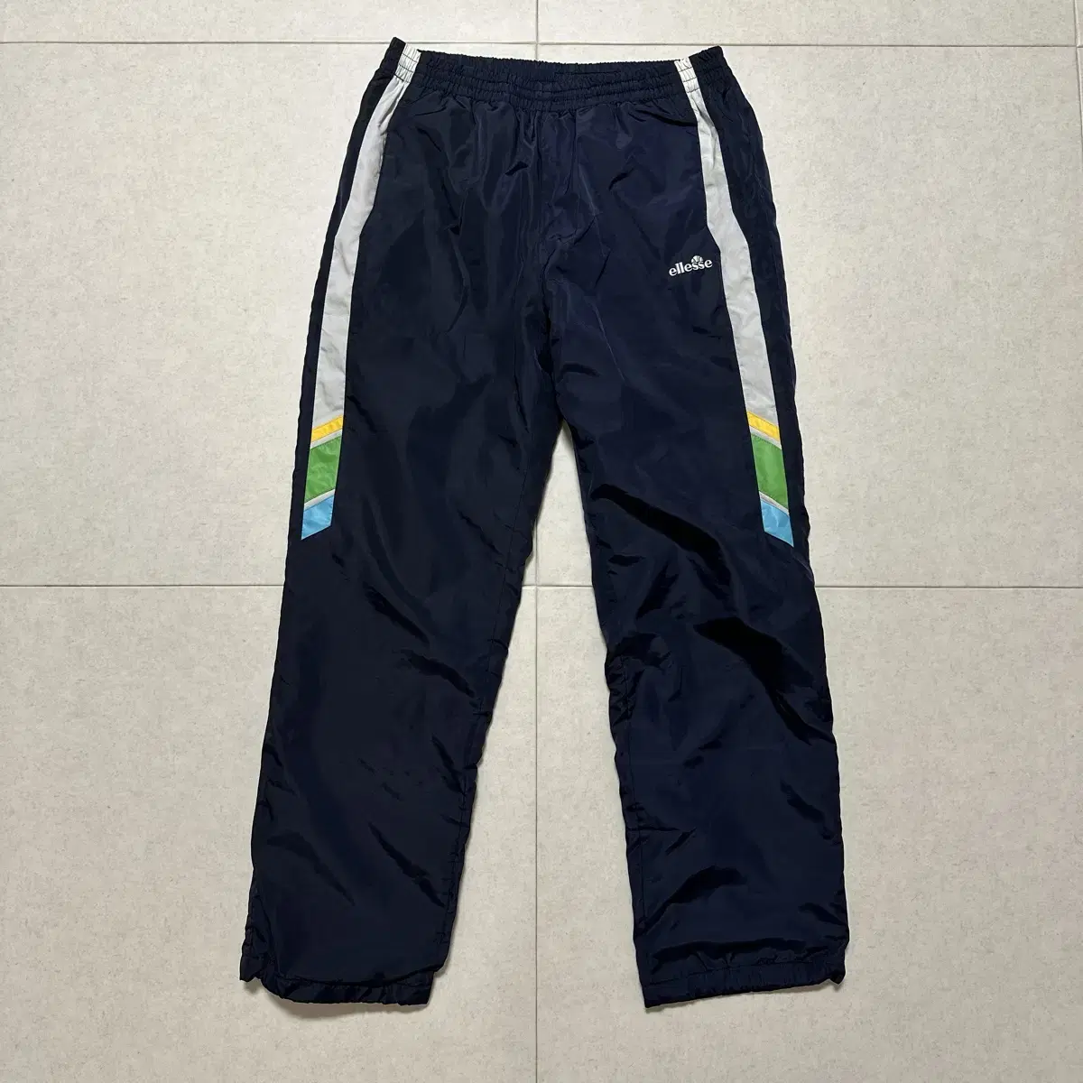 [sizes 30-32] L'Etoile Classic Woven Half-Training Pants