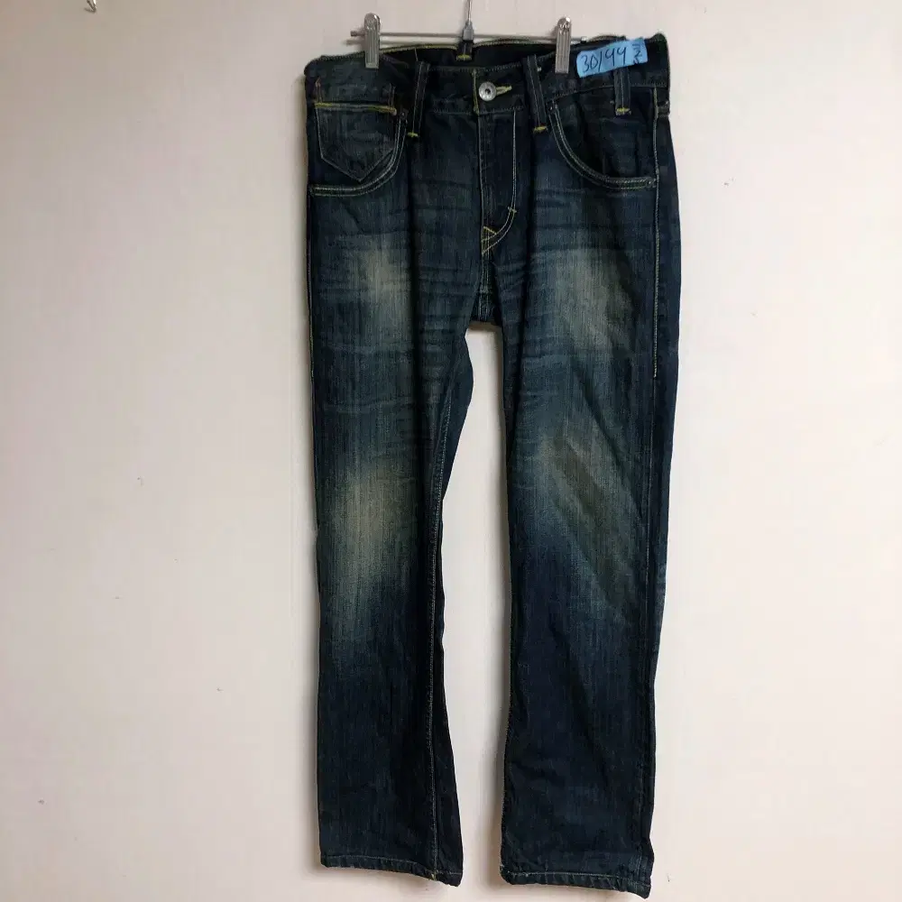 Levi's Men's Jeans 30" @9926