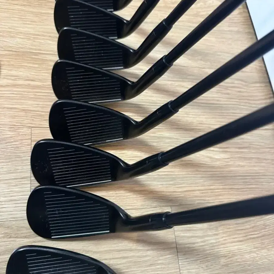 PXG Gen4 0311 T 올블랙 아이언세트 4-G(8자루) + 커버