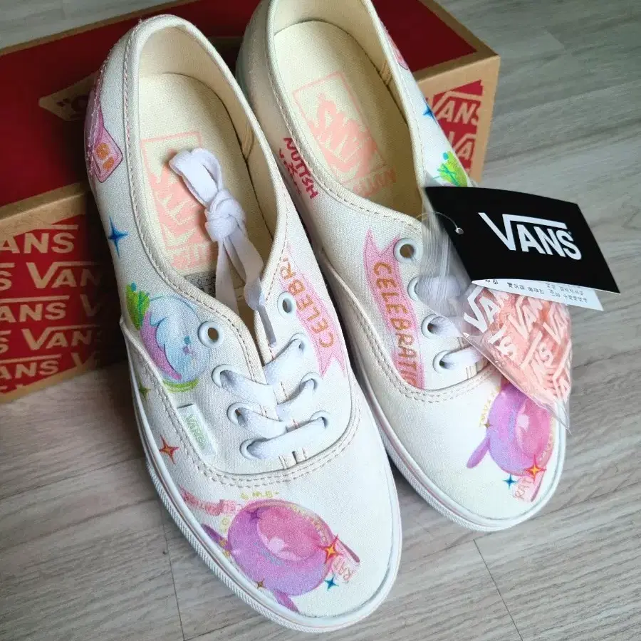 반스 어센틱 VANS OTW ART COLLECTION