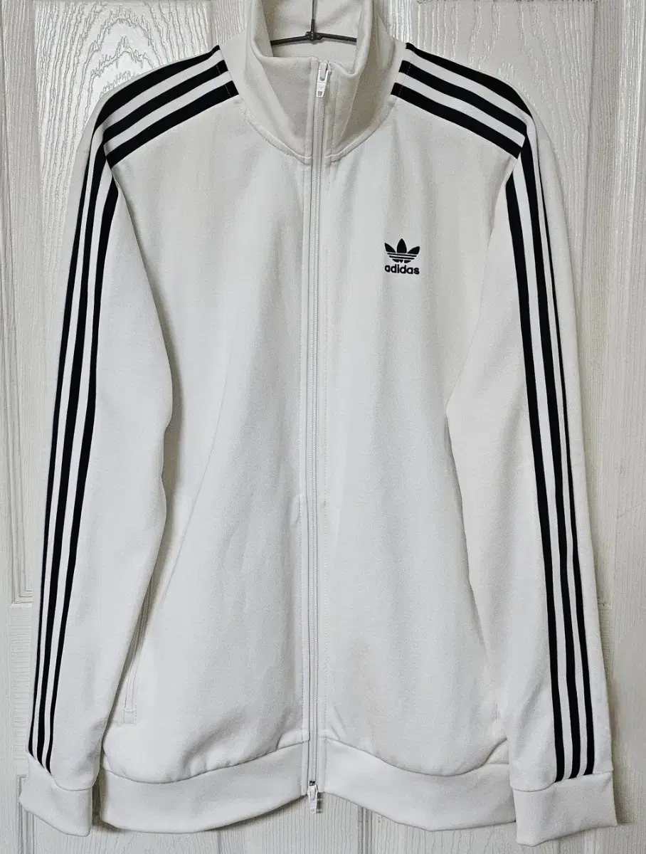 [L] adidas Originals Beckenbauer Track Top (Zip Up, Jersey / White)