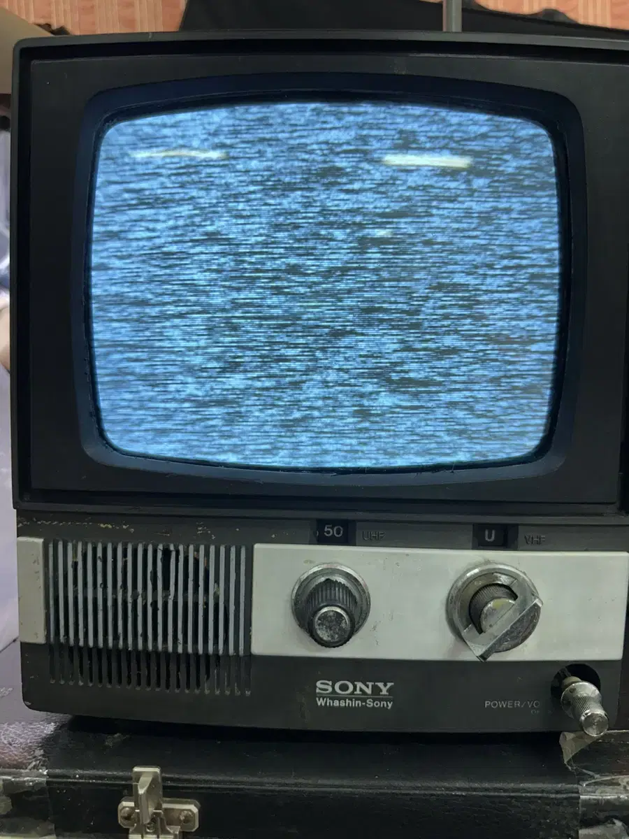 옛날 소니 흑백 브라운관TV 텔레비젼,켜짐,1970년대초반