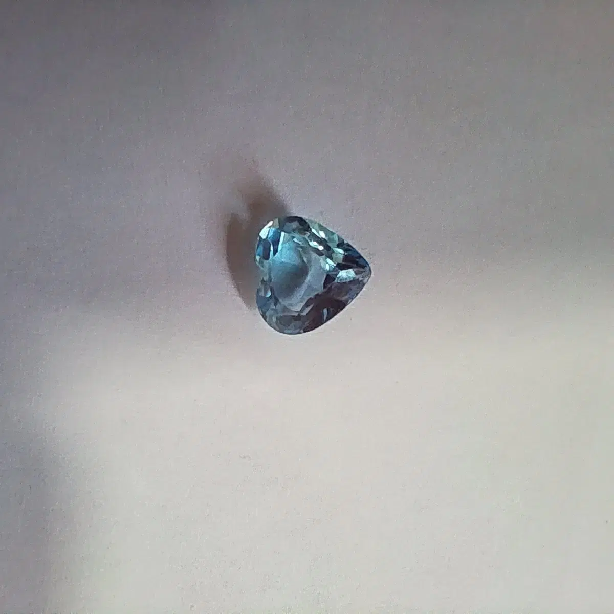 하트형원석  토파즈 2.5ct