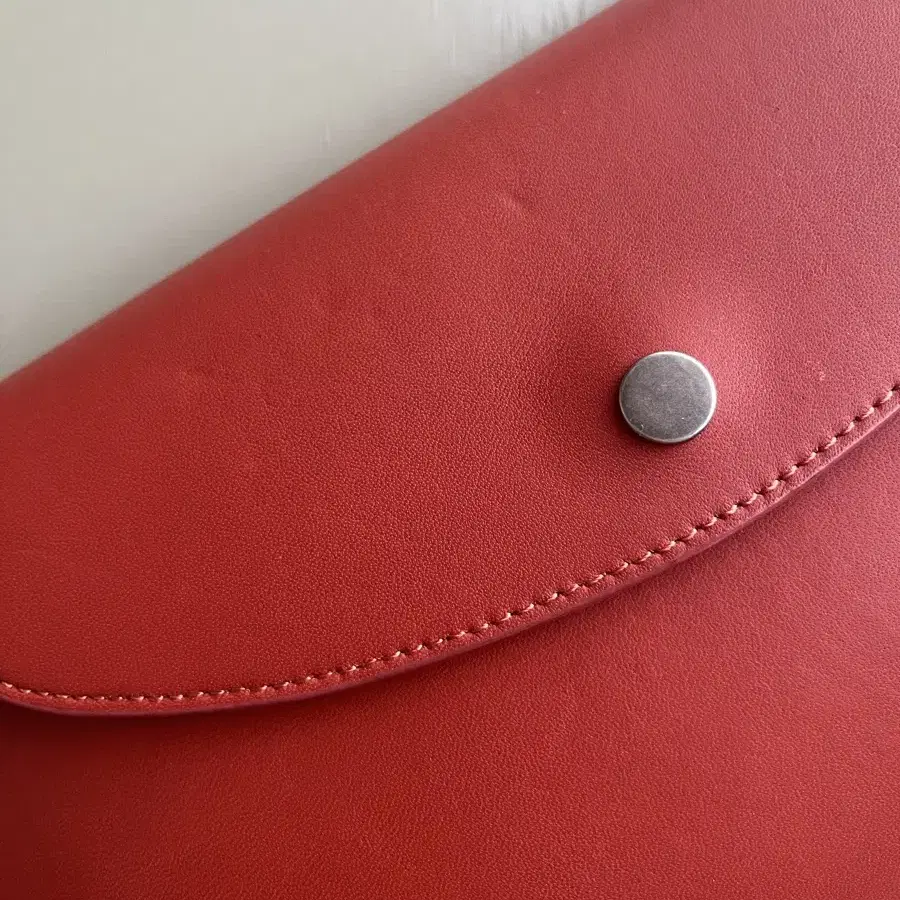 엔오르 OBLONG LEATHER BAG - RED