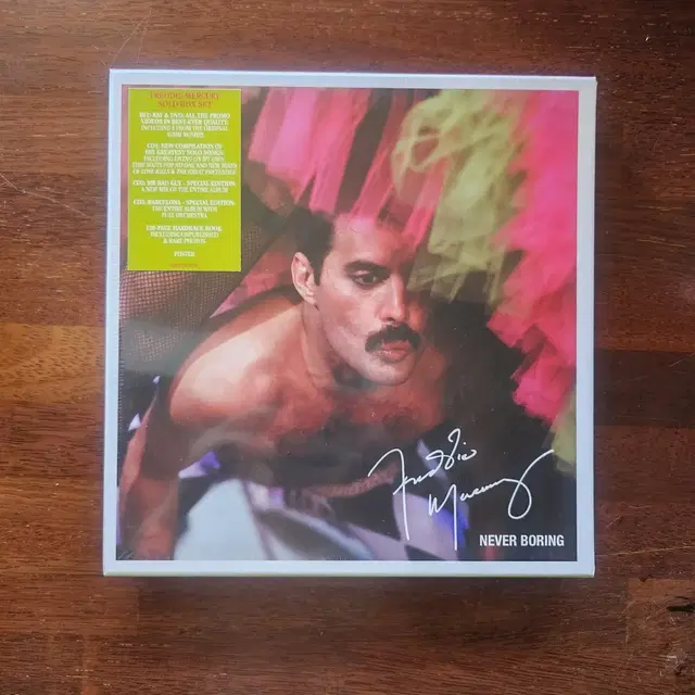 프레디머큐리 Freddie Mercury Deluxe Boxset 미개봉