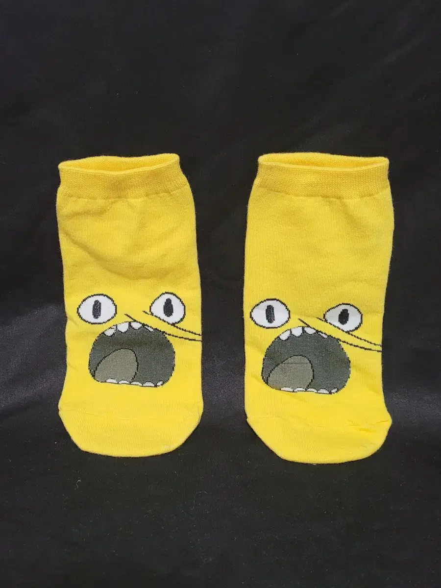 Finn and Jake Adventure Time Lemon Grab Ankle Socks (New)