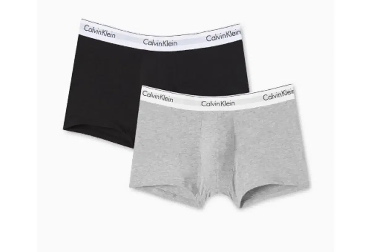 Calvin Klein Underwear Size M (sold in packs of 2)