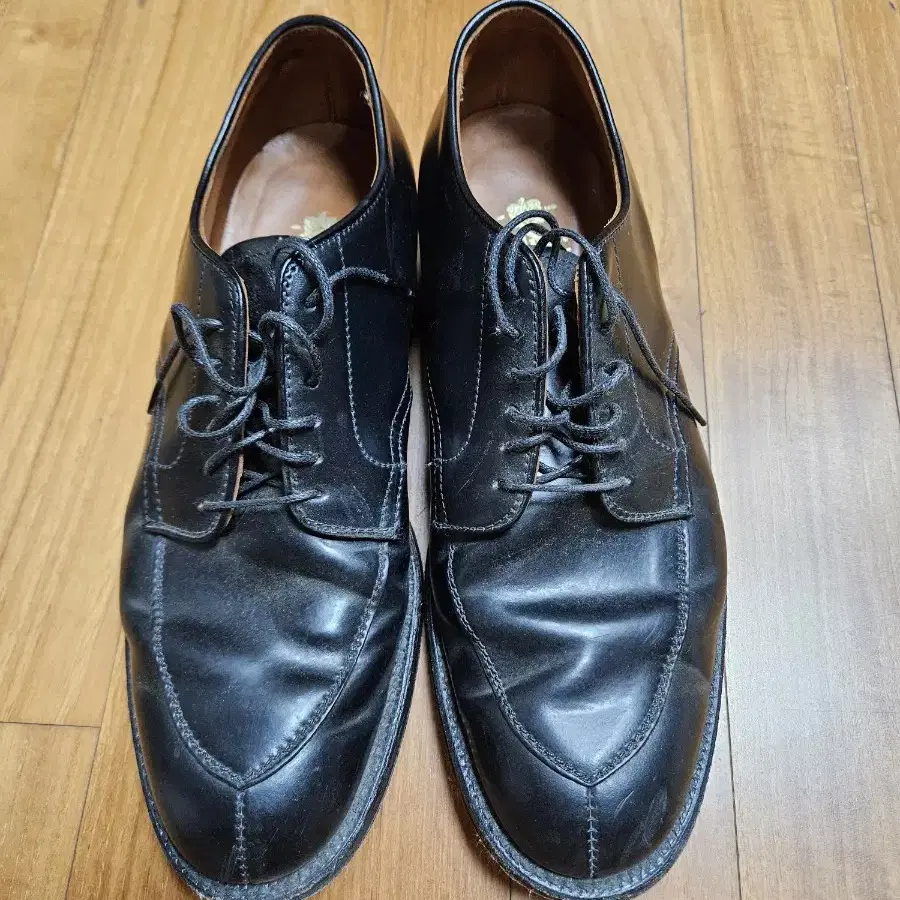 Alden A0606 US9 size