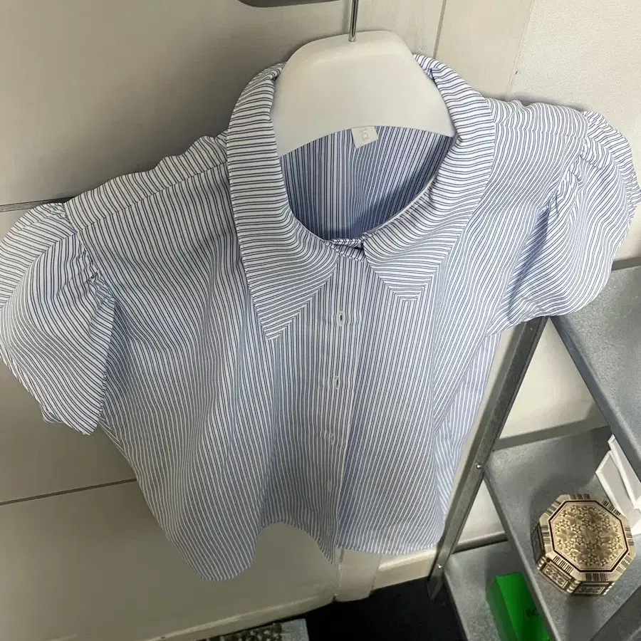 Burmula cap sleeve stripe shirt