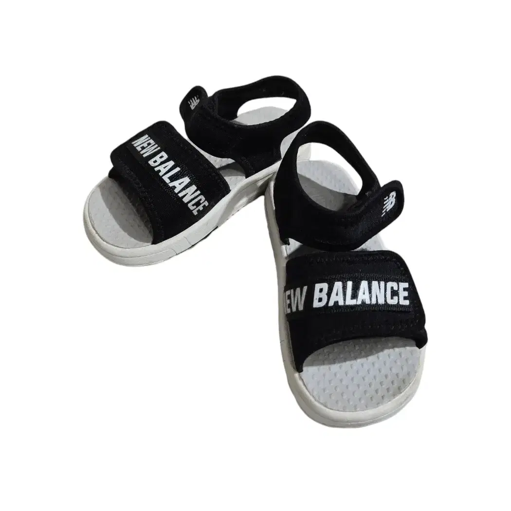 170/ NEW BALANCE 뉴발란스 키즈 샌들 /0724