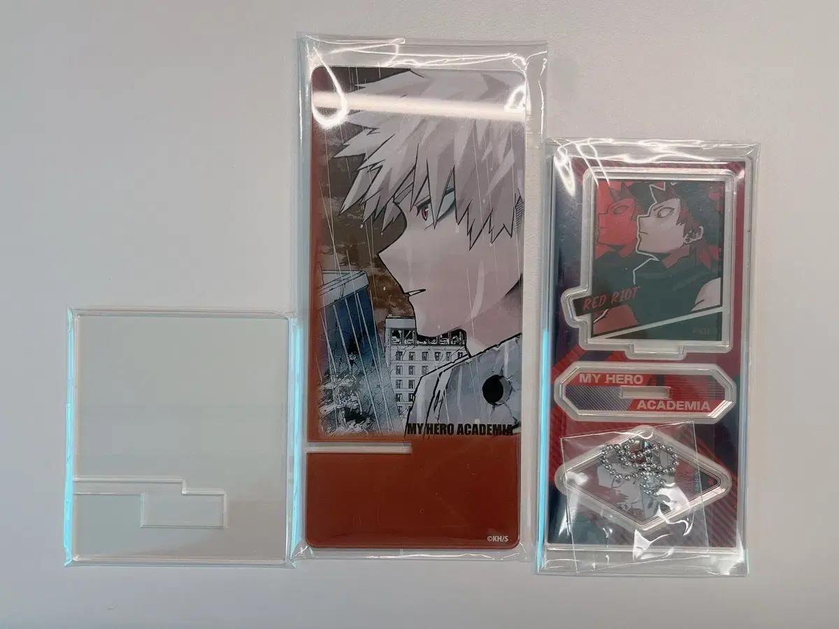 Hiroaka Nahia Bakugo Smartphone Stand, Kirishima Figure Acrylic