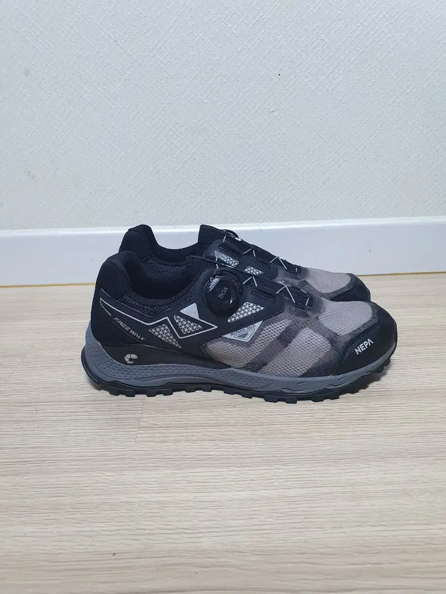 nepa dial trekking shoes size 275
