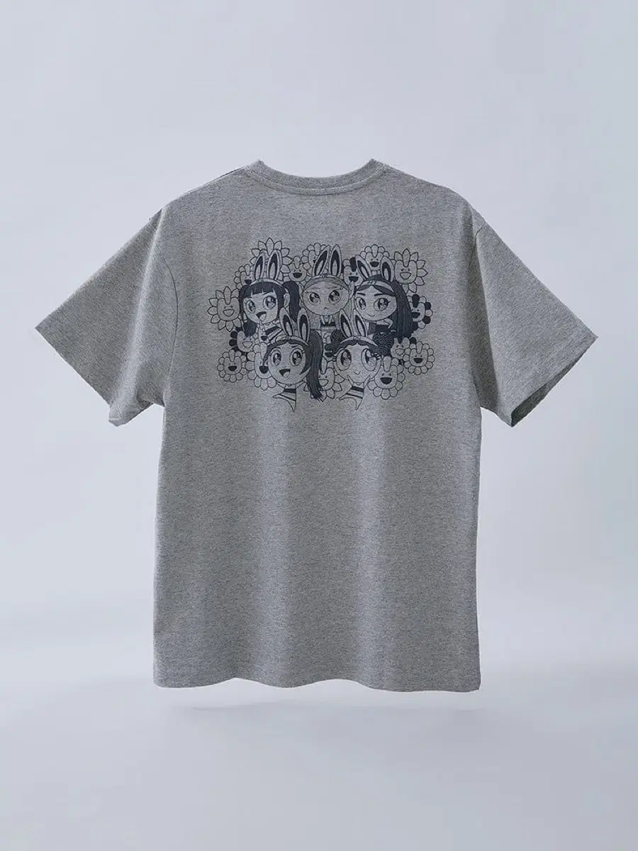 (New) new jeans Murakami T-shirt Gray M