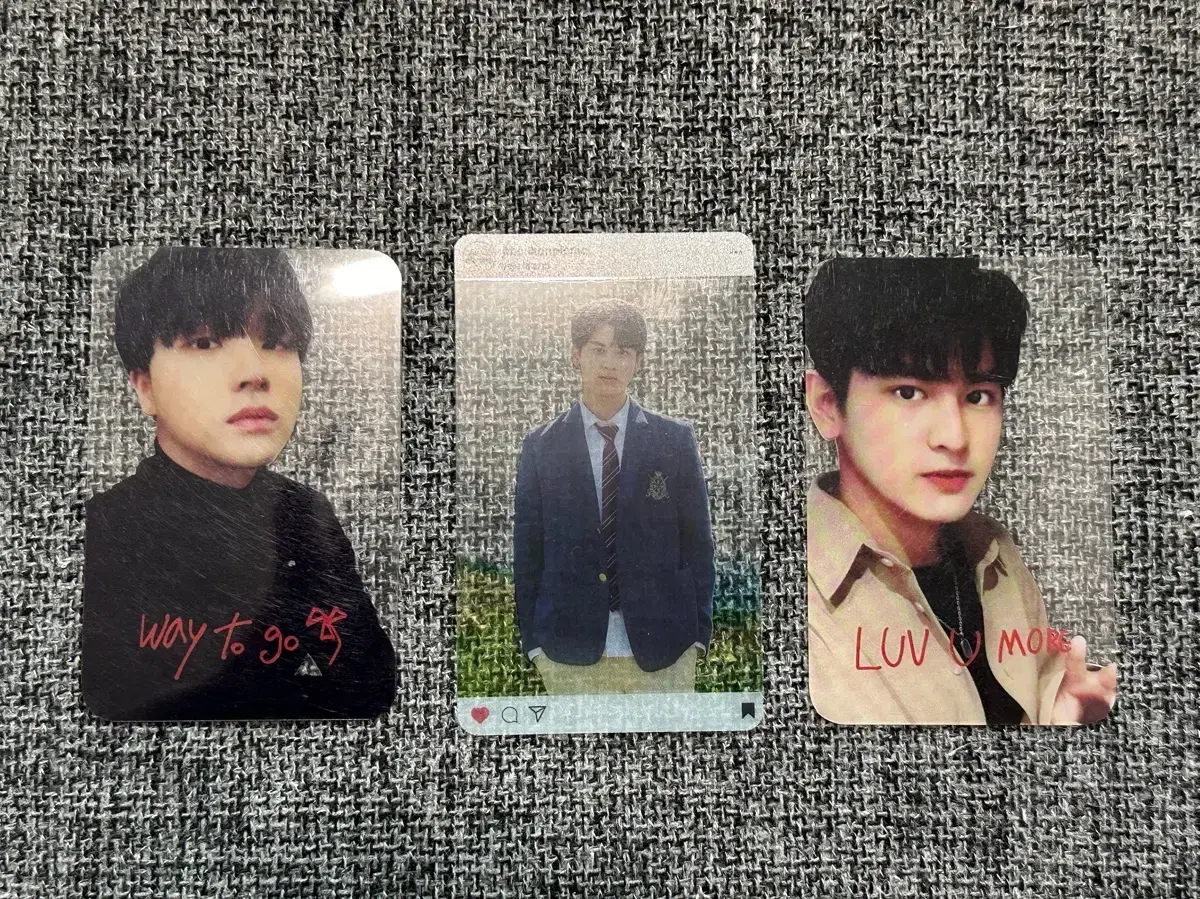 Ikon photocard