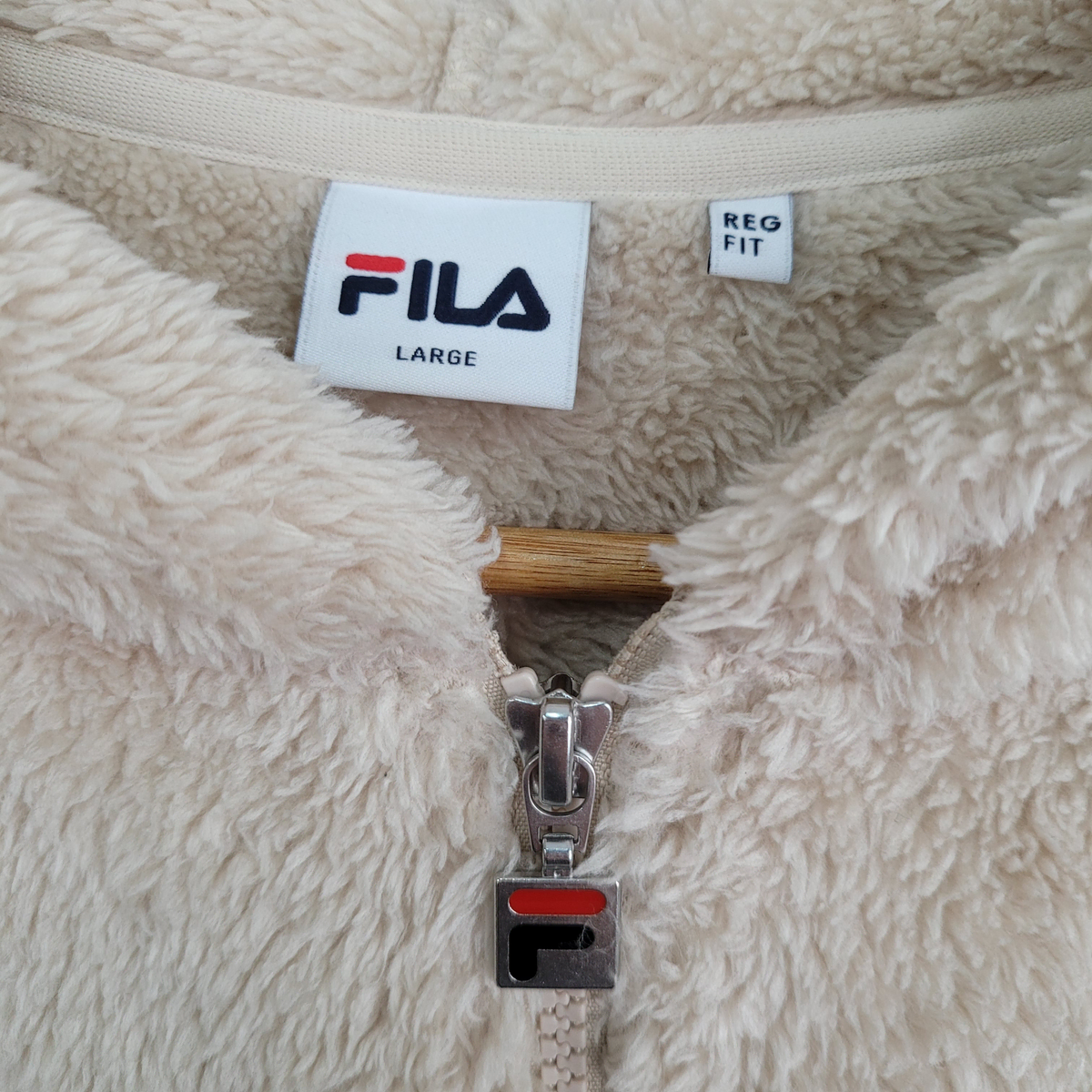 [L] FILA 휠라 크레마 보아 플리스후드