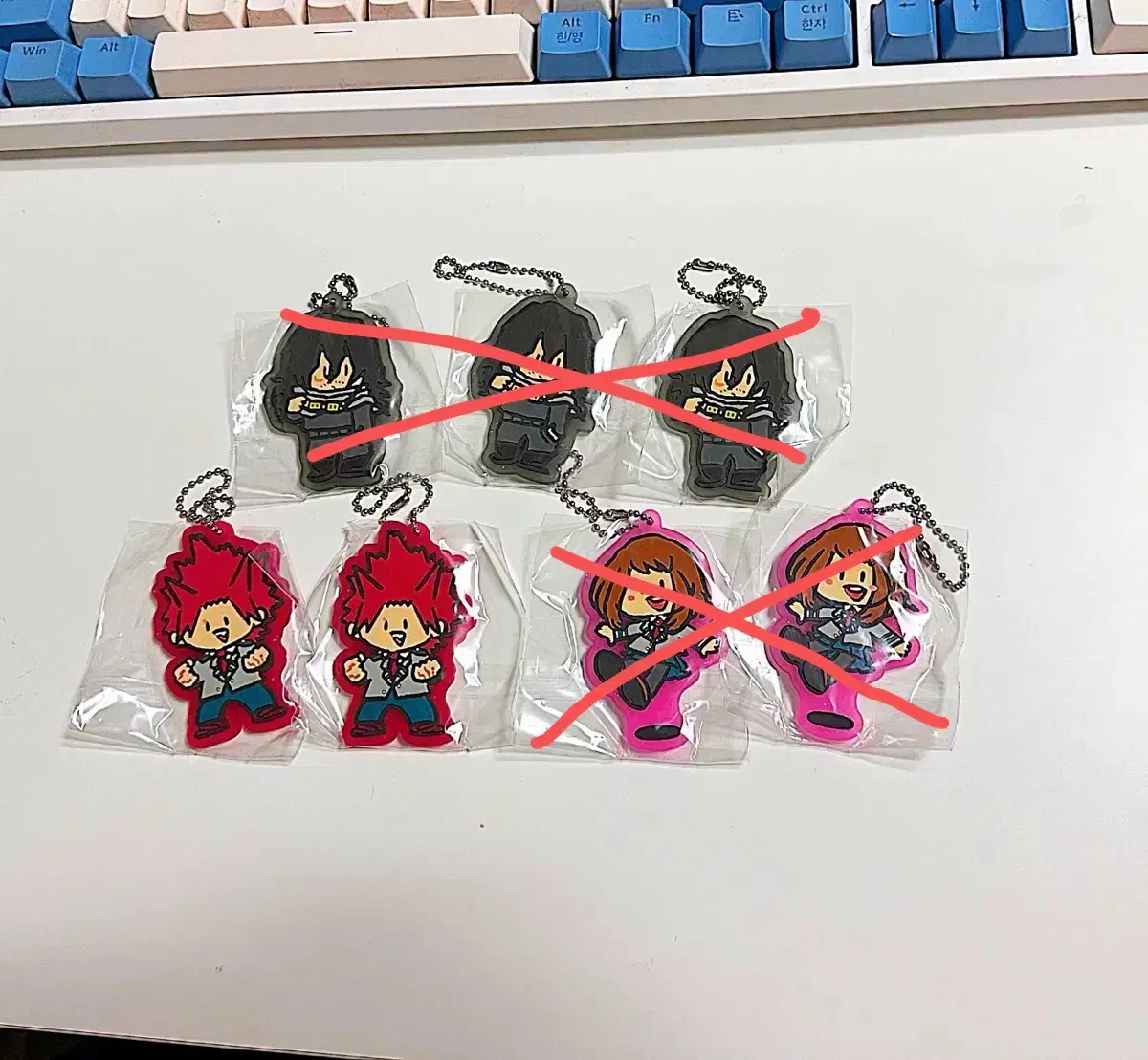 Hiroaka sooyoung School Gacha keyring Aizawa Kirishima Uraraka