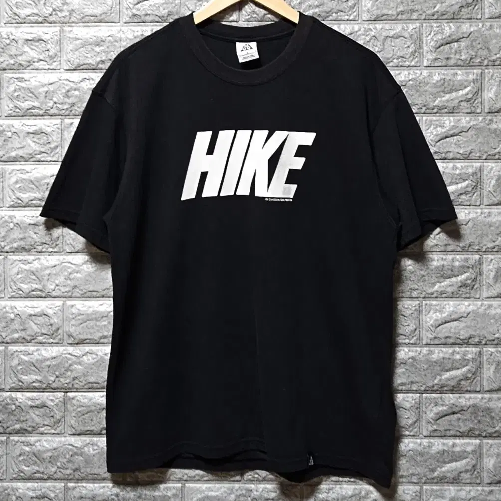 나이키 ACG HIKE 반팔티셔츠 L