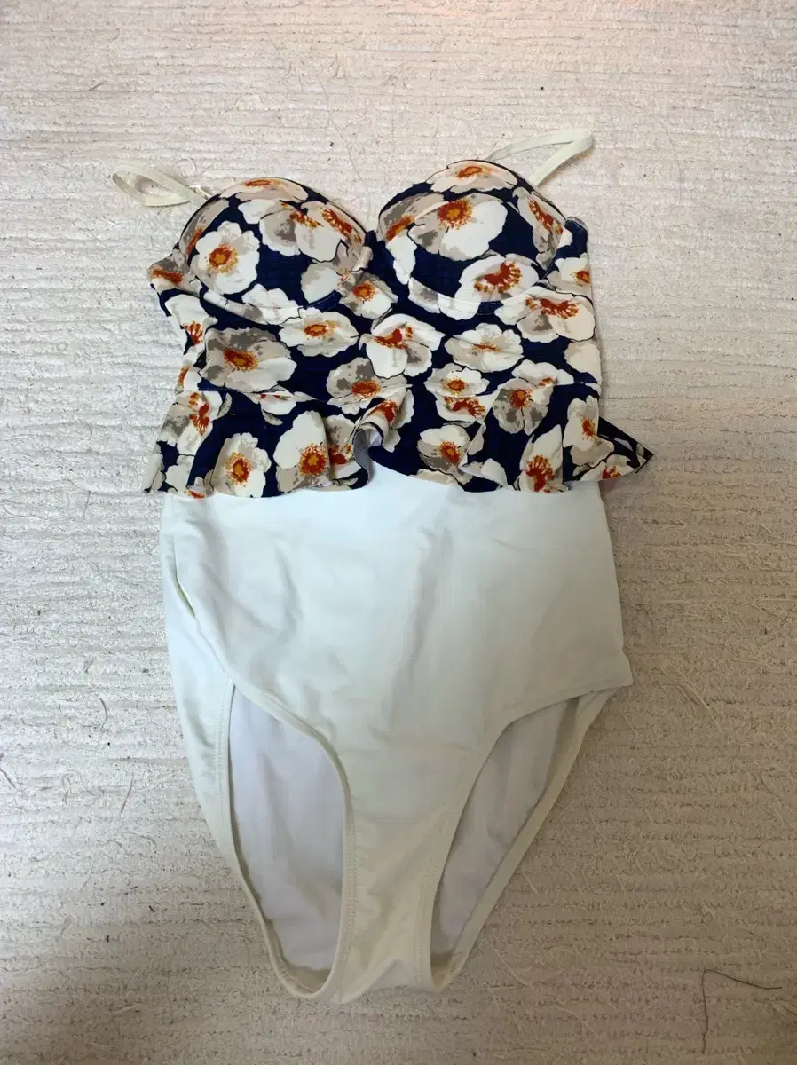 Floral Monokini Sooyoung Swimsuit