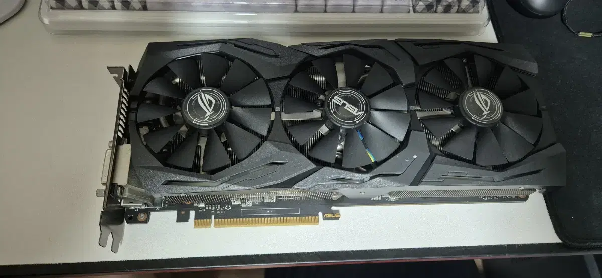 ASUS GTX1060 6GB 3Fan sells.