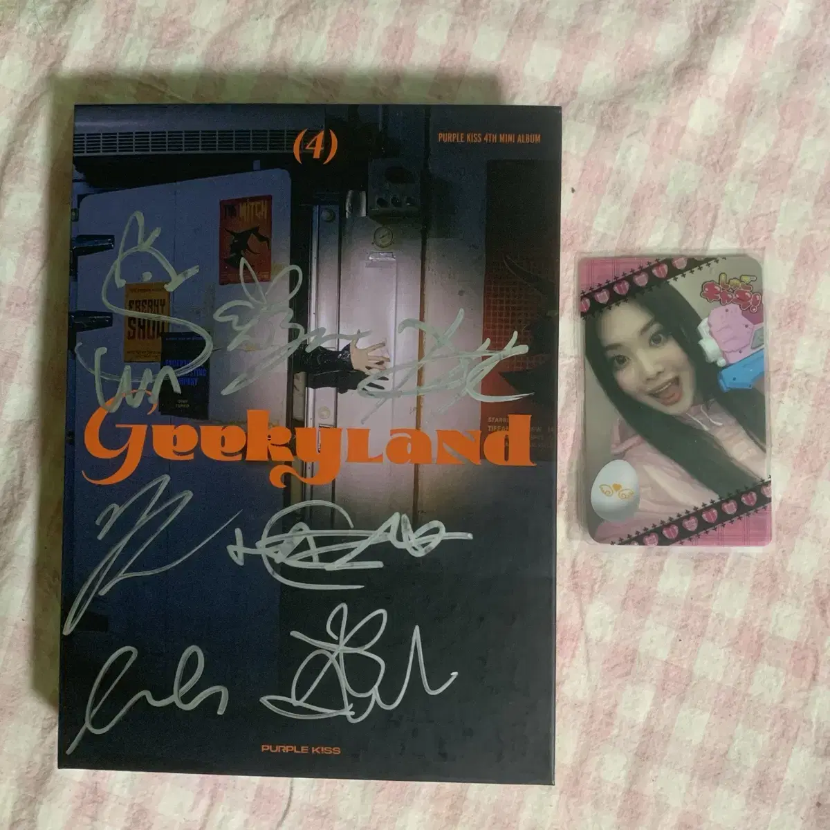 Purplekiss Geekyland Noodle Signed Album Wts.