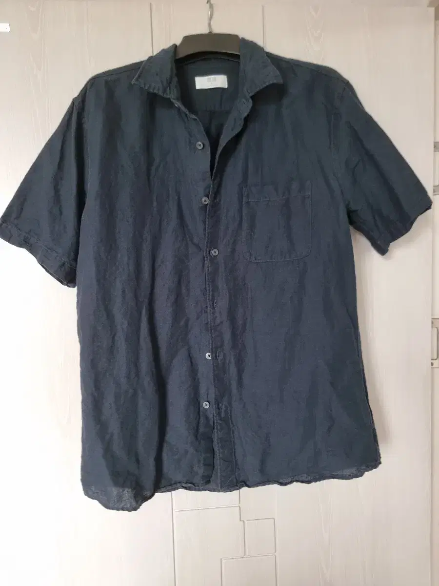 Uniqlo shirt short sleeve *L~XLBust :58cm