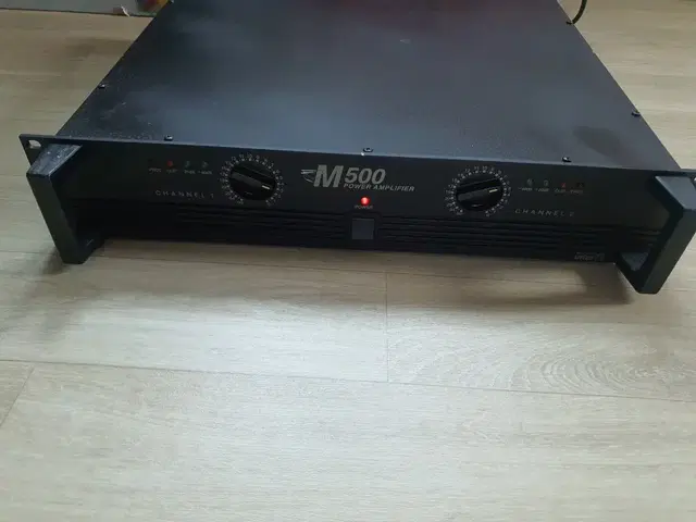 인터엠 파워앰프 m500