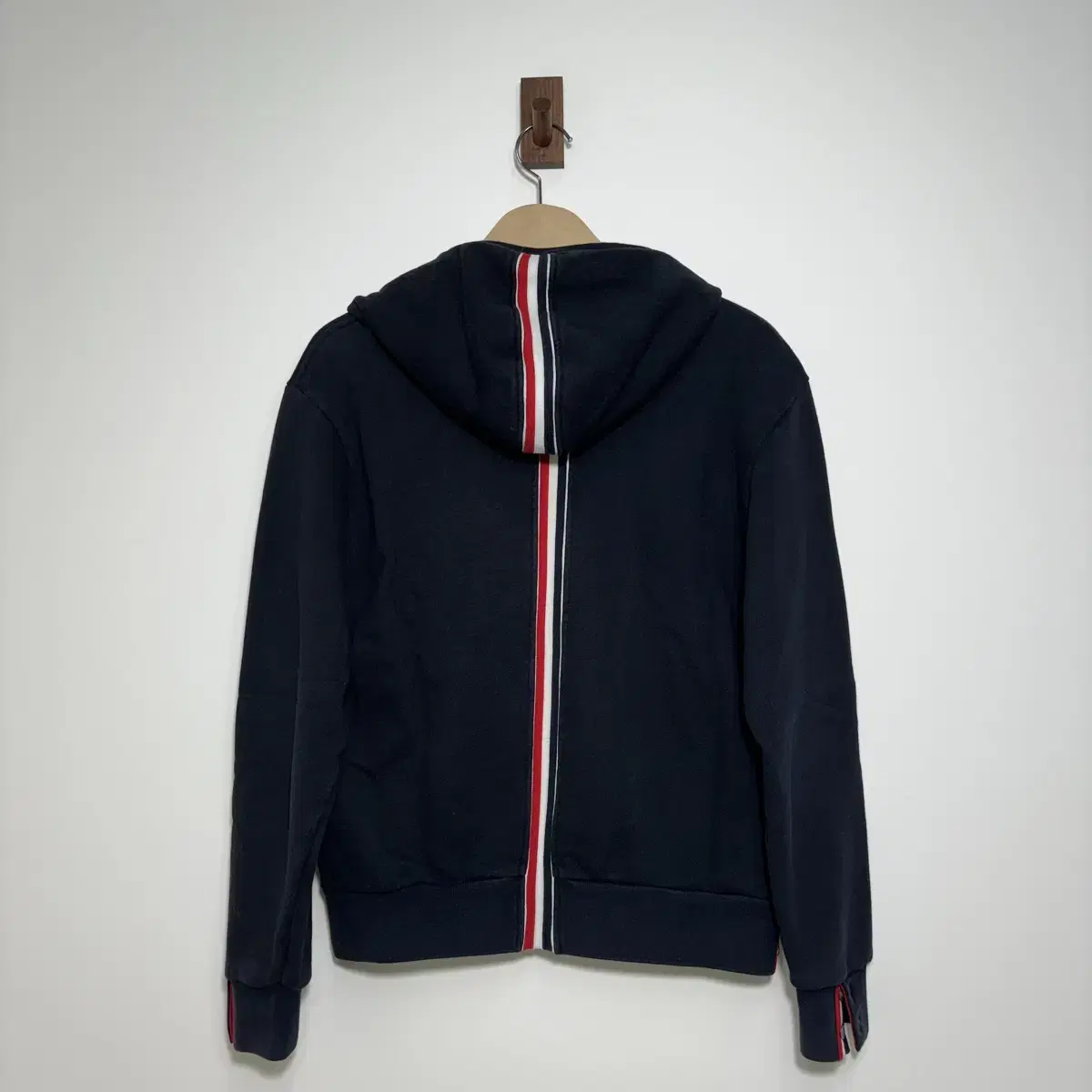 [Genuine,1] Thom Browne White Three Stripe Hoodie