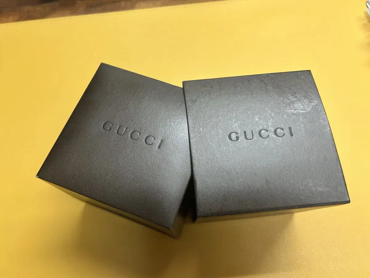 GUCCI   구찌팬디 정품시계