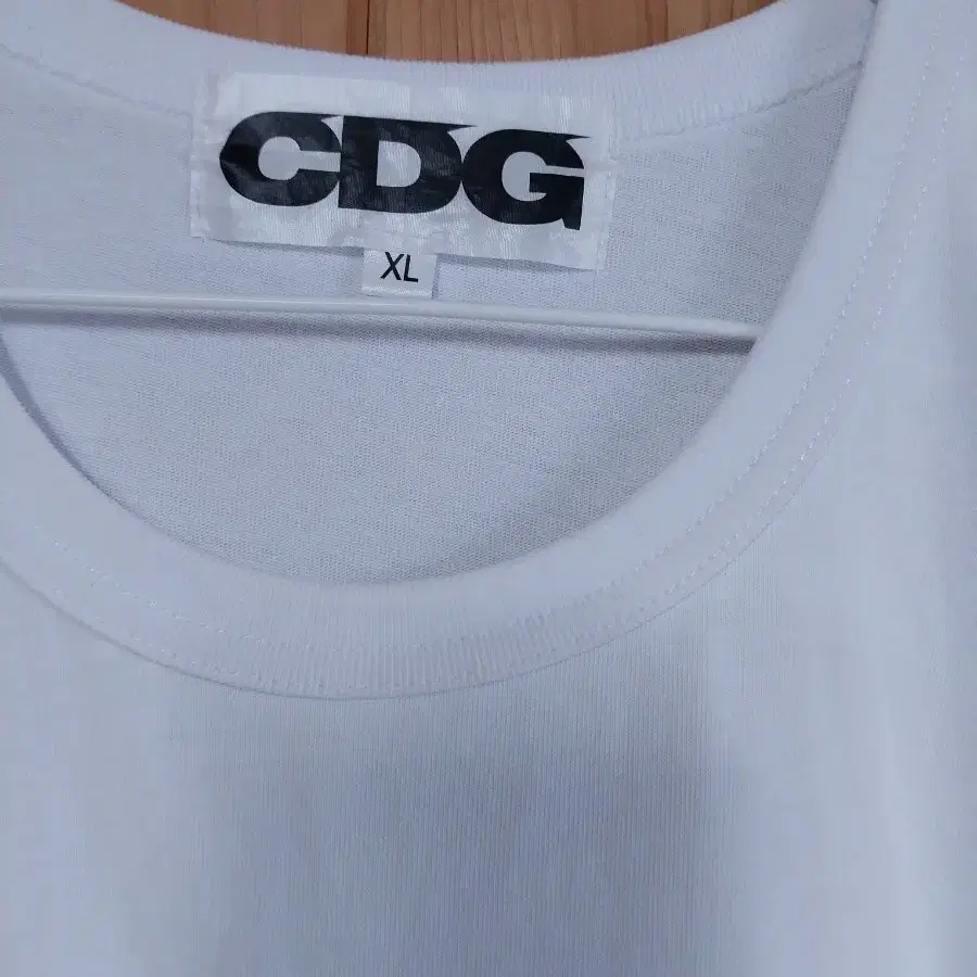 꼼데가르송 CDG 로고 반팔티 XL