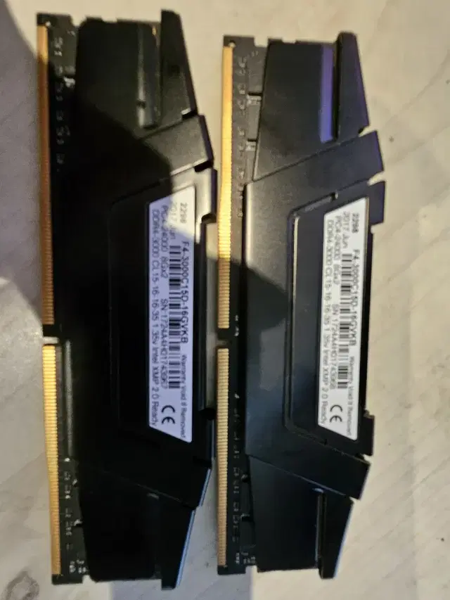 게일 DDR4 8Gb  2개 Geil DDR4