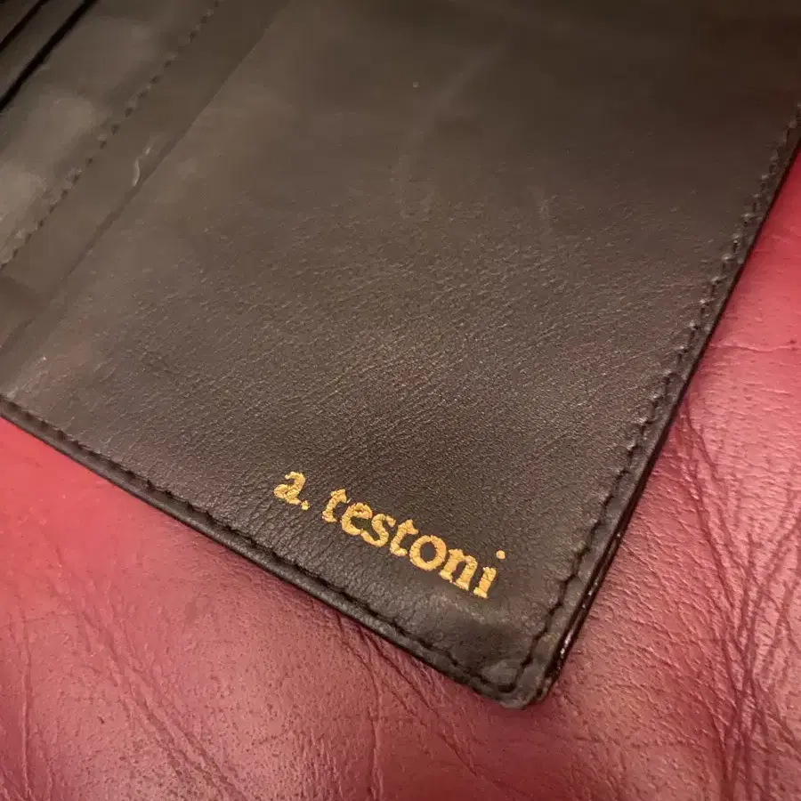 A testoni alligator wallet 테스토니 악어 지갑