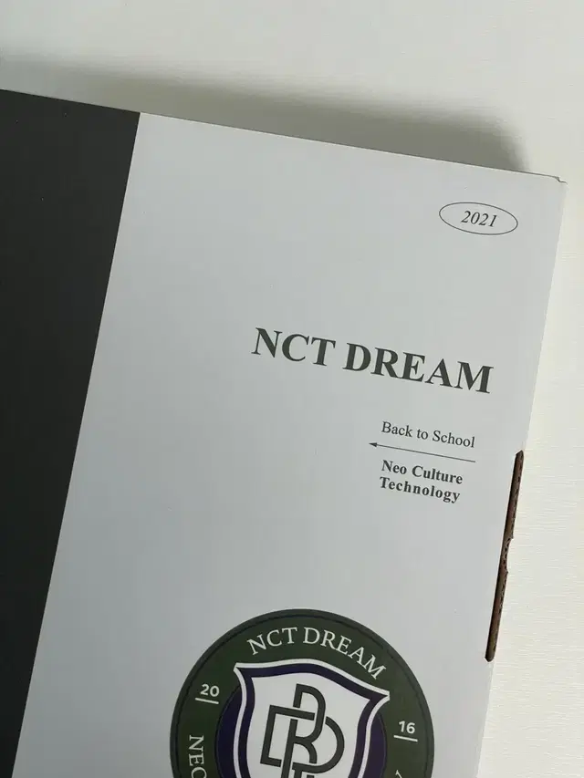 NCT 엔시티드림 지성 스쿨키트 양도해요