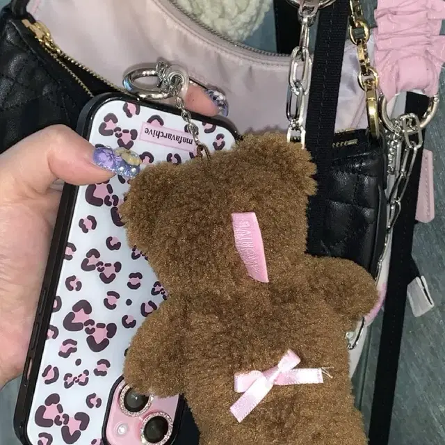 마페아 white leopard magsafe case 15 프로