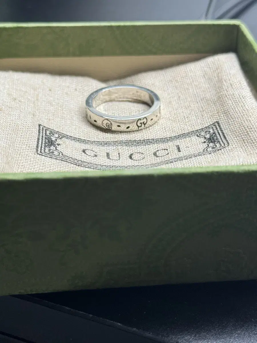 GUCCI Ghost Ring No. 16