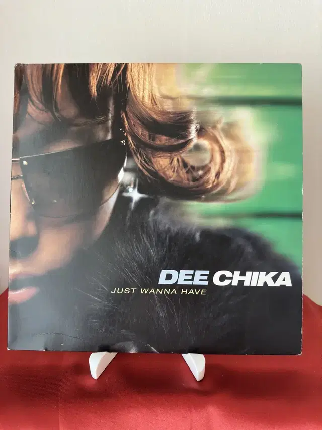 Dee Chika - Just Wanna Have(LP)