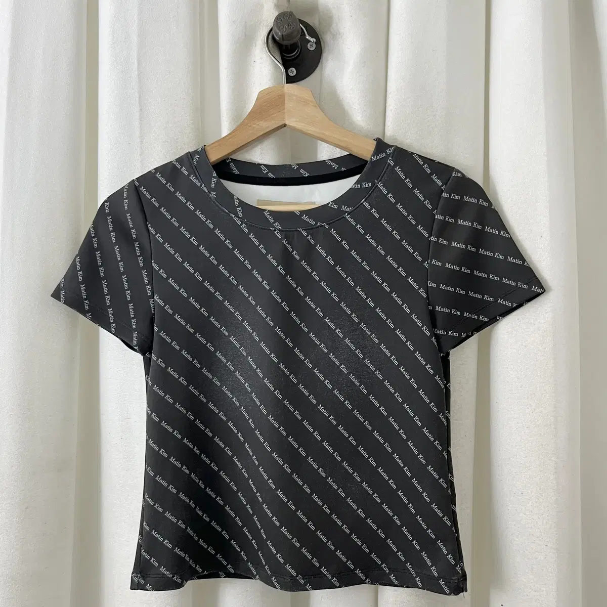 Matney Kim Black Logo Half T-Shirt