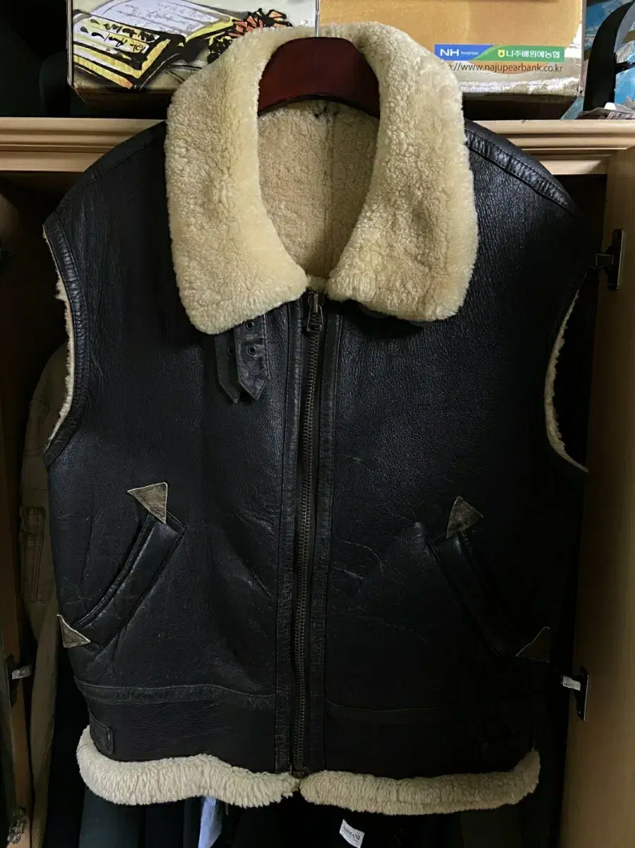 Final Price B-3 Sheepskin Mustang Vest Military B3 in Size 100-105