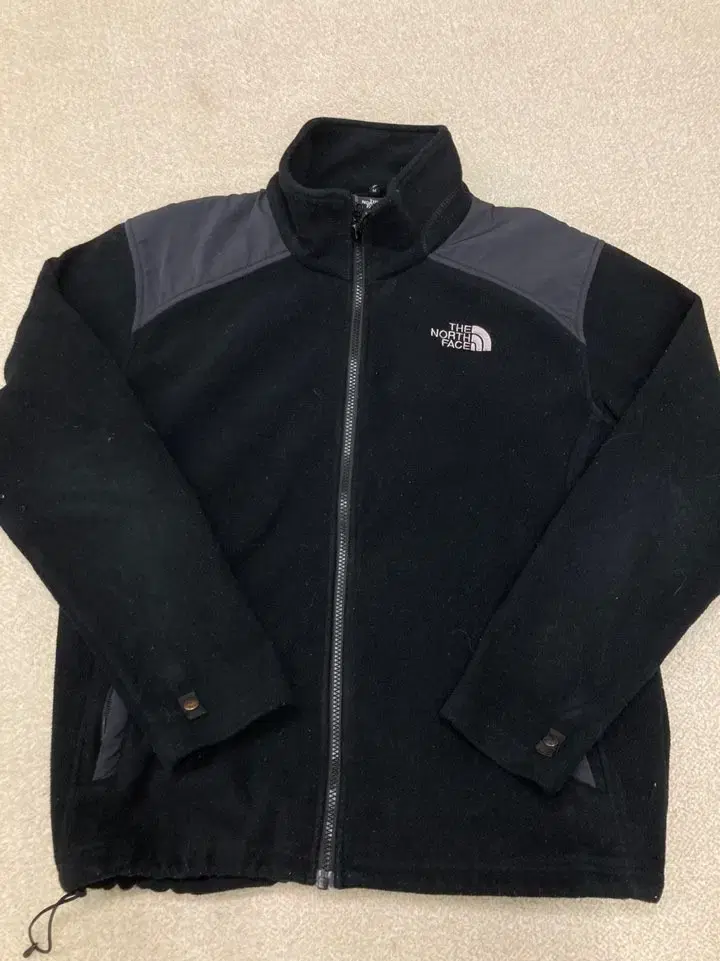 1.2 [Genuine/M] North Face Fleece Zip-Up