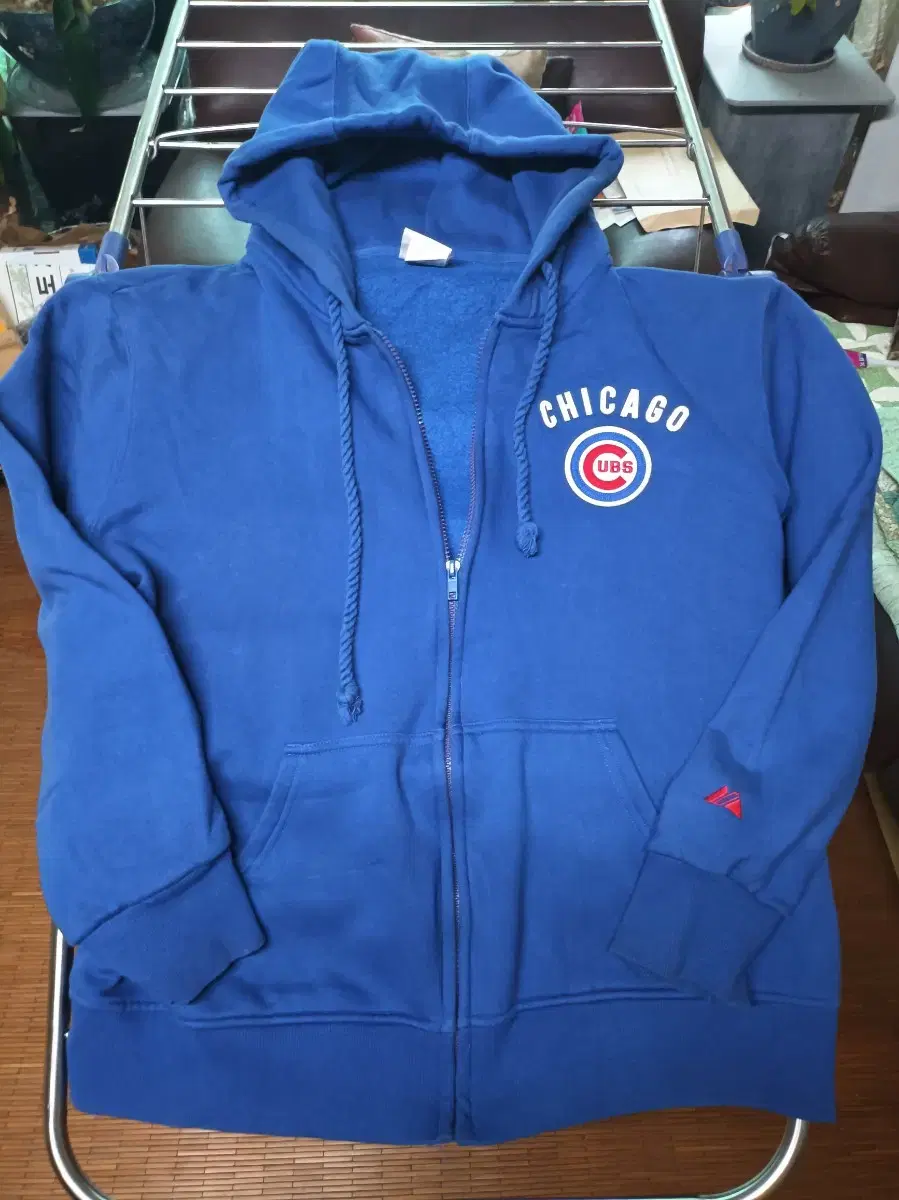 Majestic Chicago Cubs Hooded Zip Up L