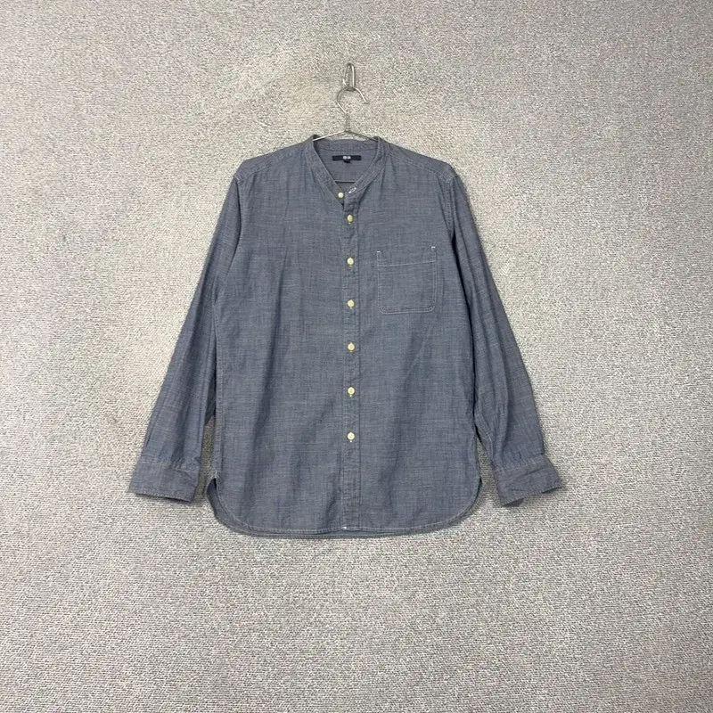 Uniqlo Denim Color China Neck Shirt M