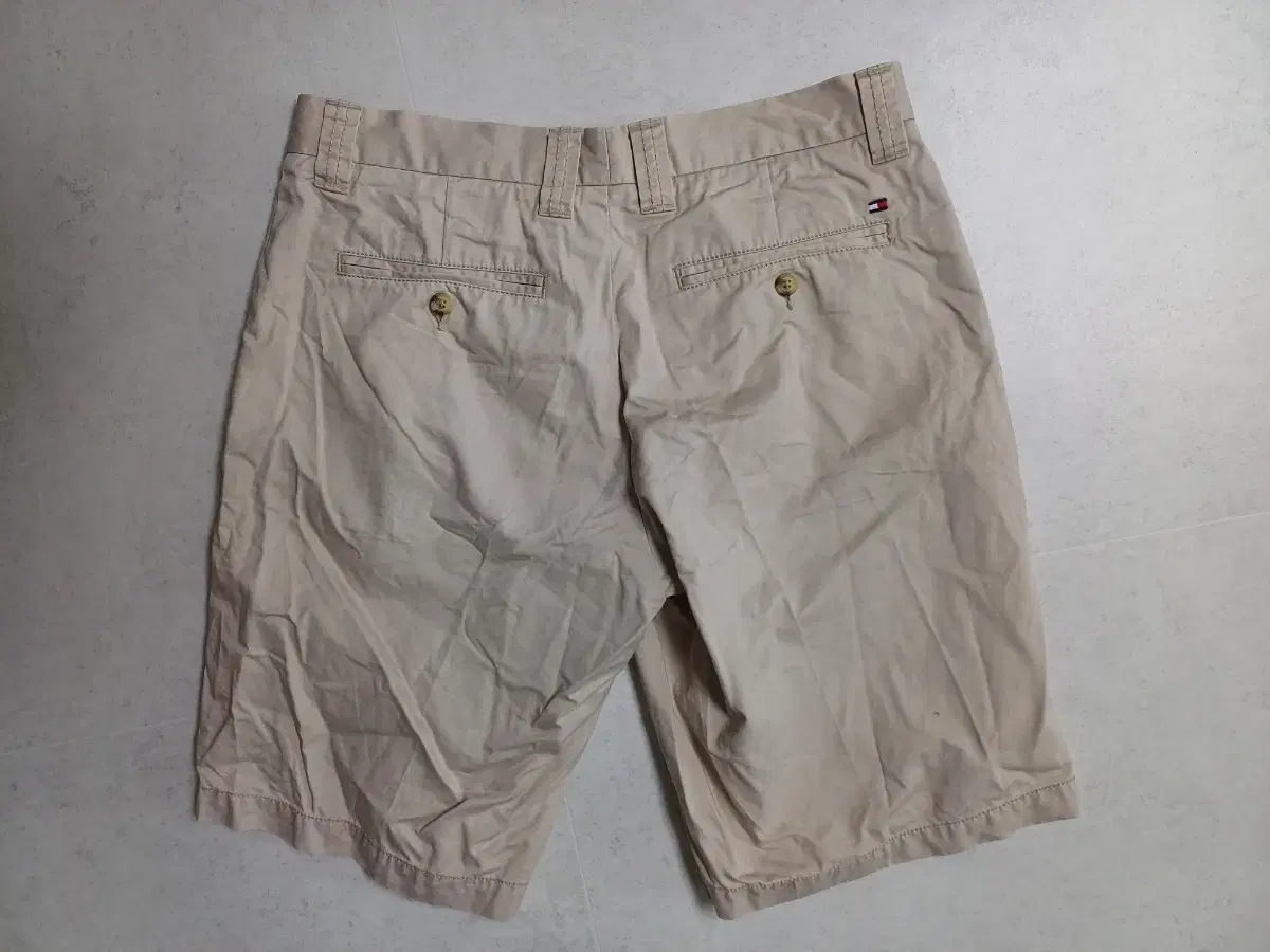 Men's Tommy Hilfiger Cotton Shorts (33)