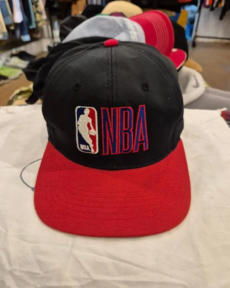 90s NBA logo 6panel cap