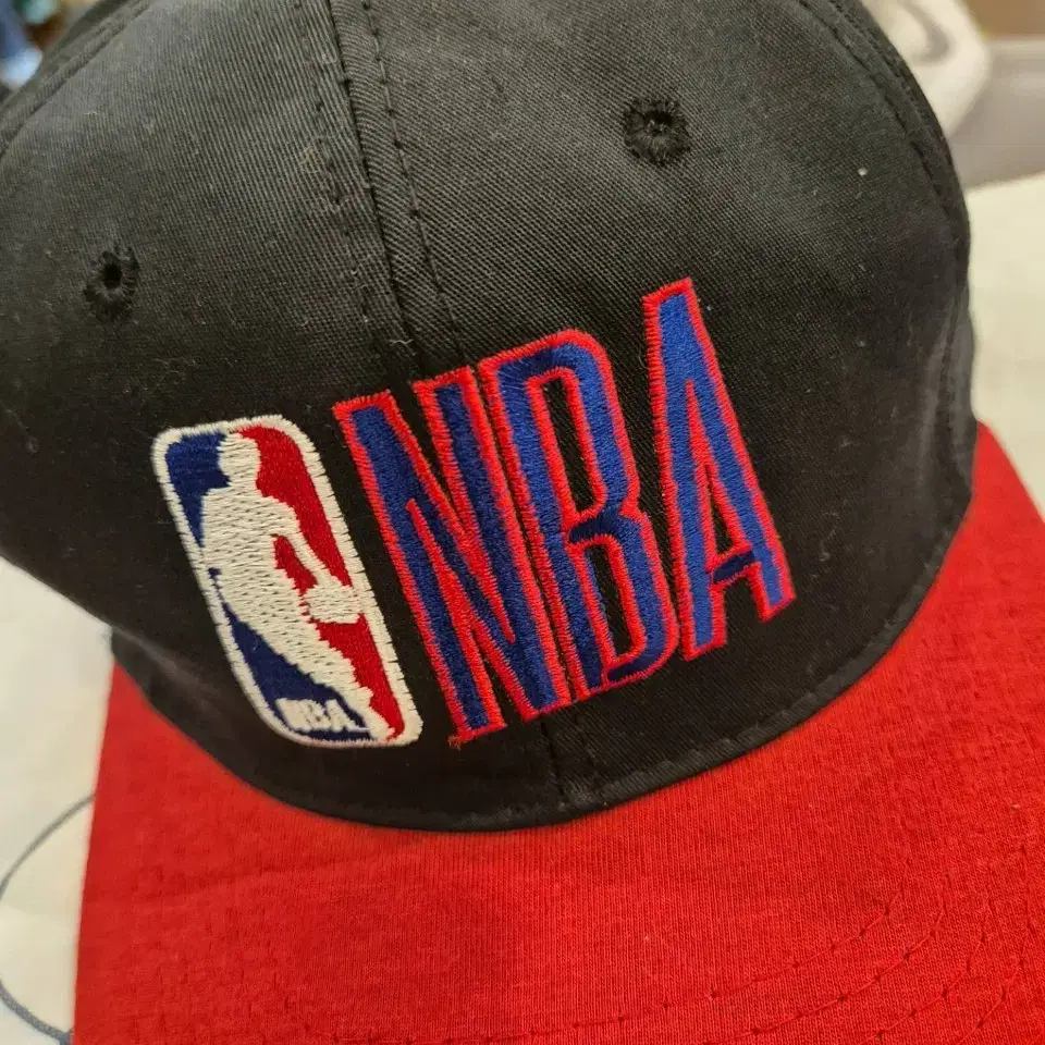 90s NBA logo 6panel cap